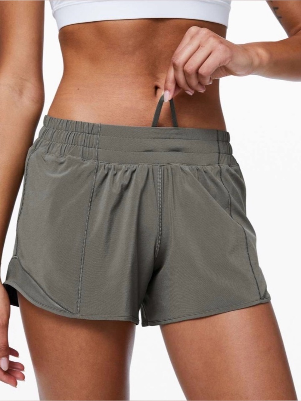 Lululemon Hotty Hot Short II Long 4" Grey Sage Size 6 Tall